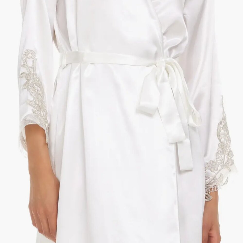 Bridal by Flora Nikrooz Satin Stella Robe 3X NWT - Picture 3 of 11